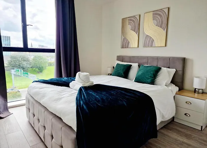 Westminster Park Luxury One Bed Apartment With Free Parking